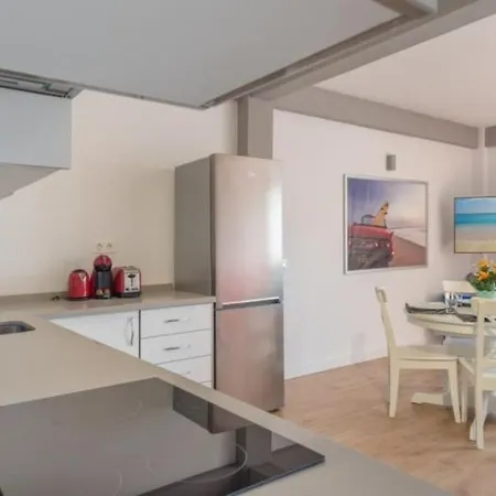 Malaga City Apartment Exterior photo
